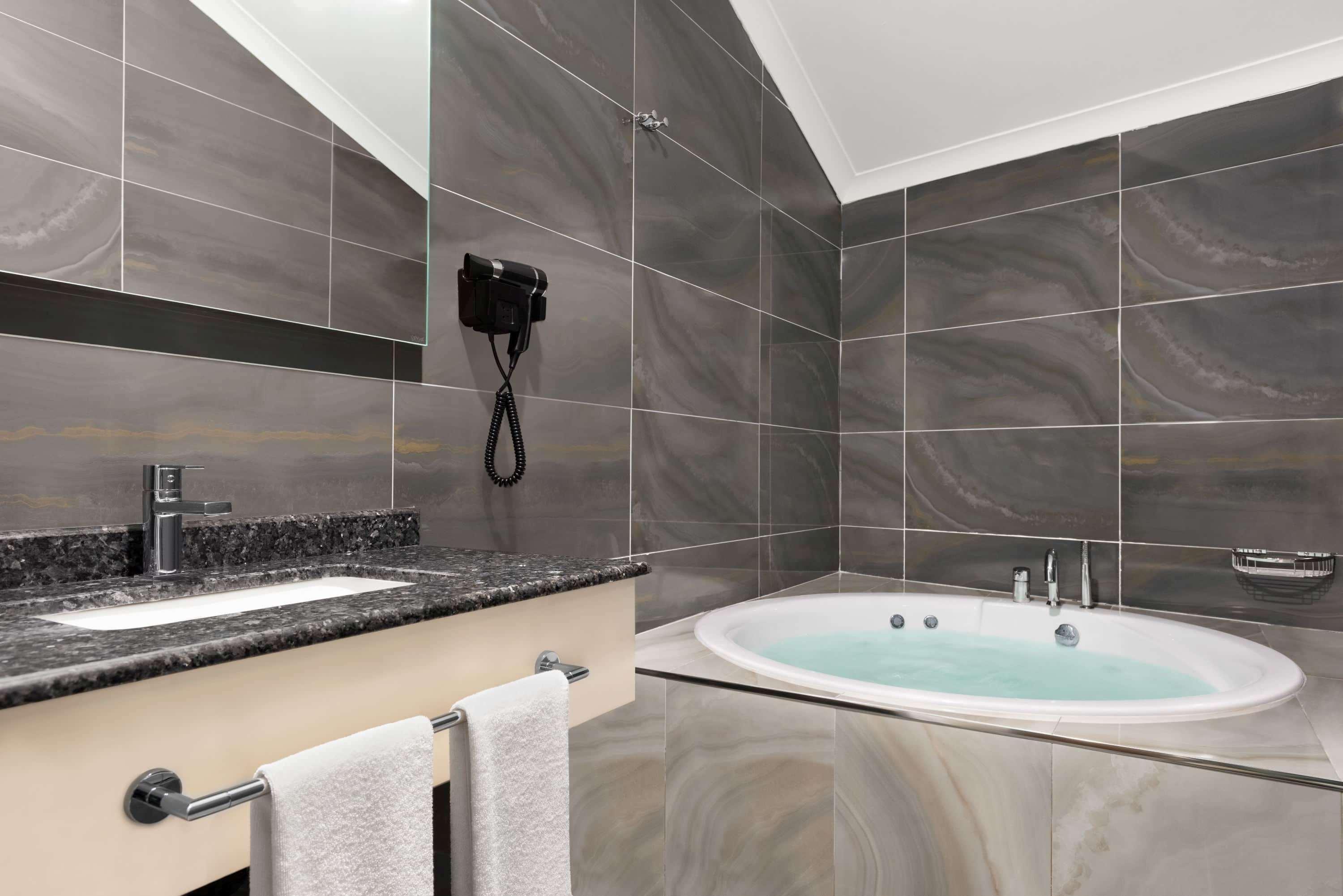 Ramada By Wyndham Sakarya Hendek Hotel Buitenkant foto